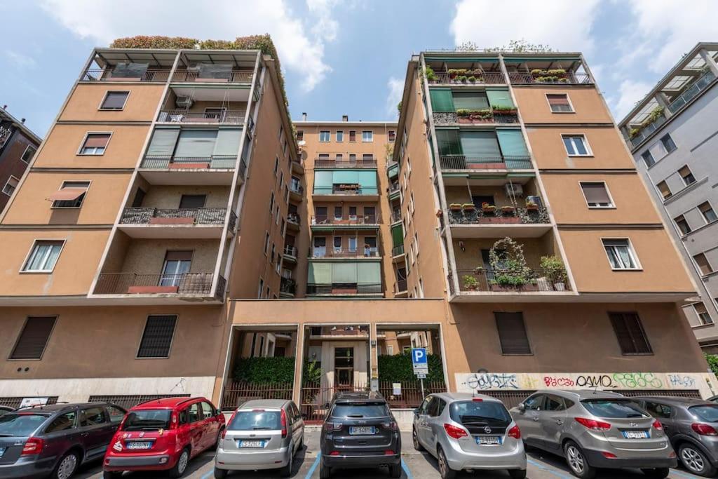 Bnbutler - Strigelli, 13 - Accogliente Bilocale Con Balcone Milão Exterior foto